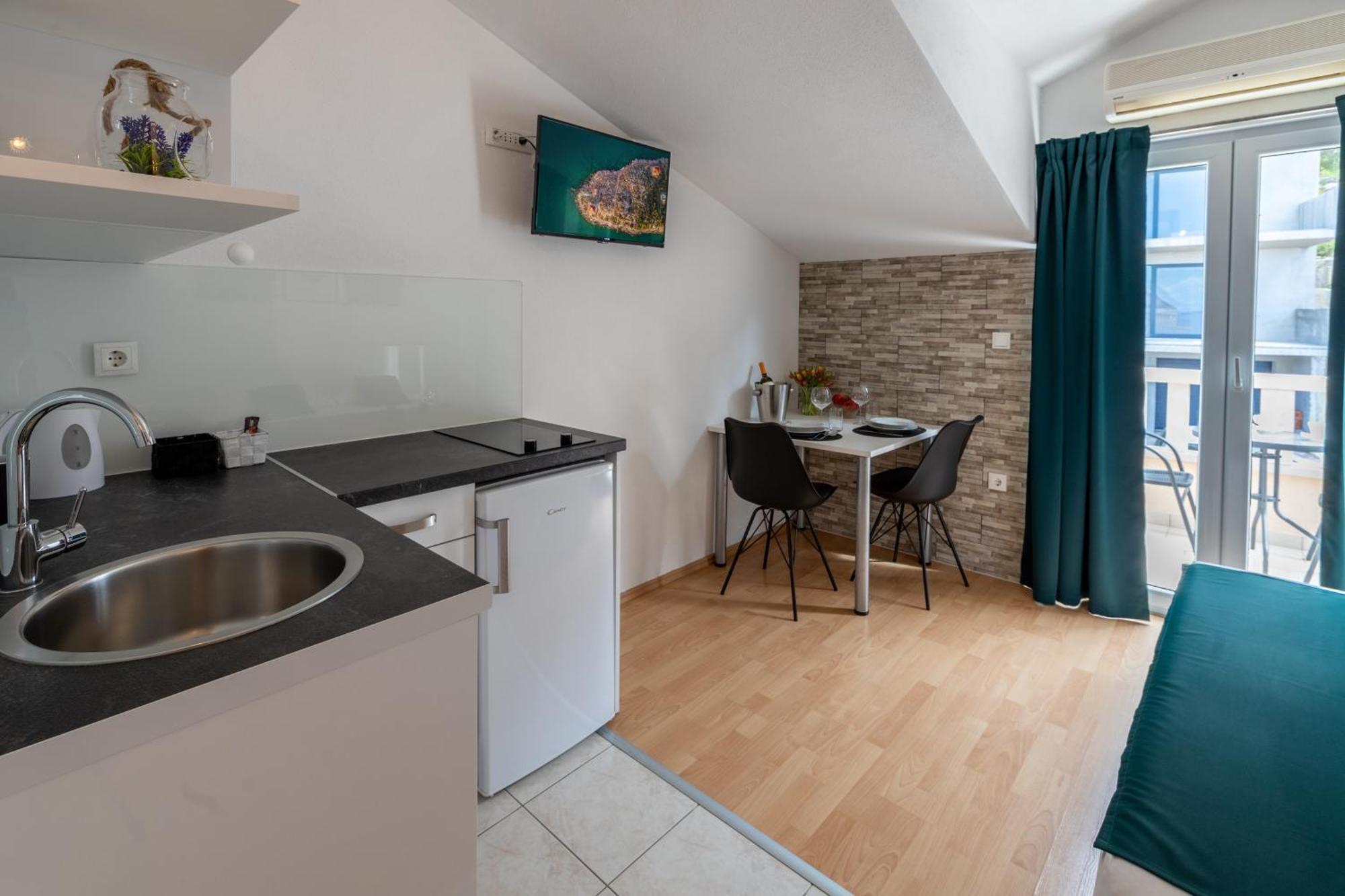 Apartments Rasic Makarska Zewnętrze zdjęcie
