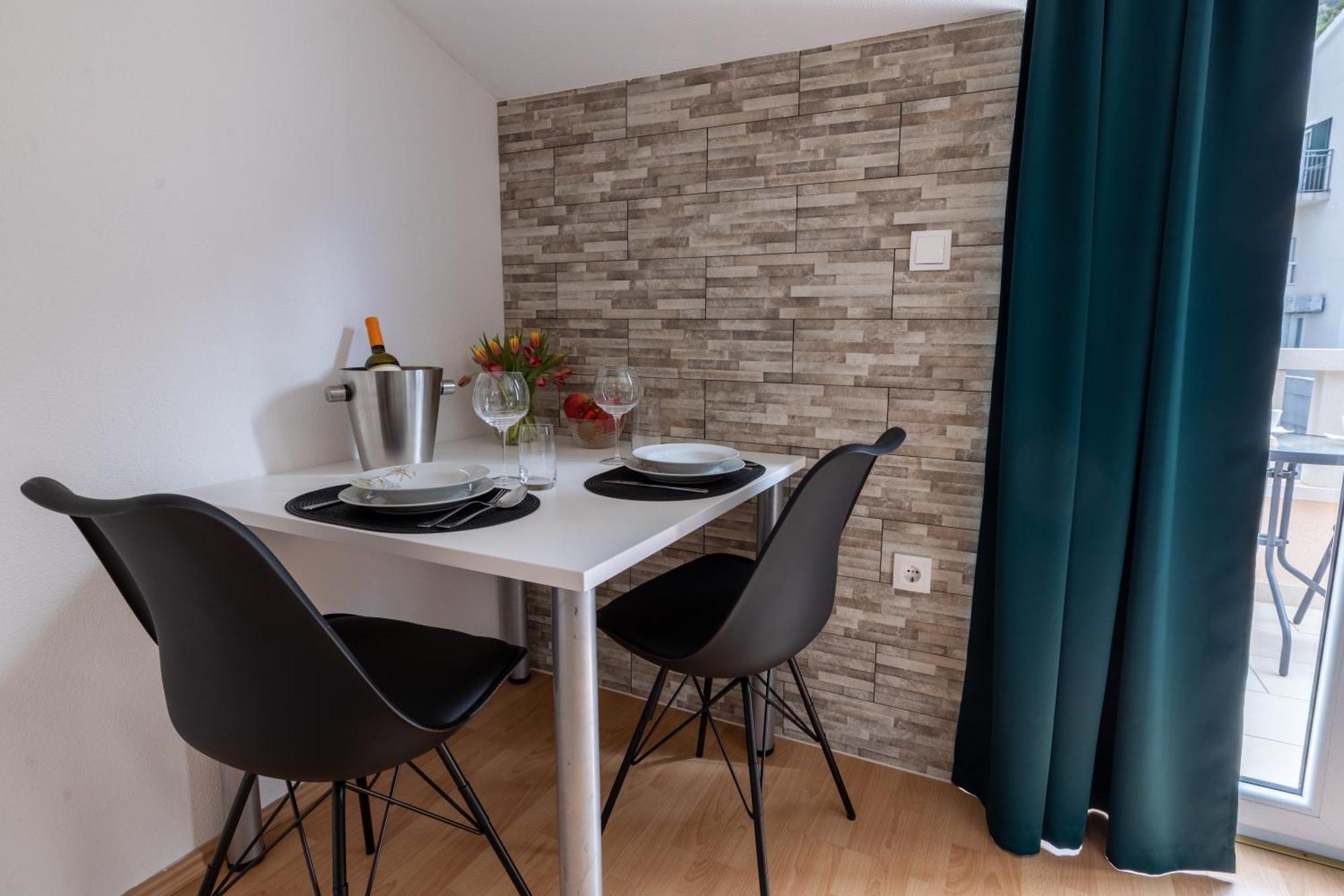 Apartments Rasic Makarska Zewnętrze zdjęcie